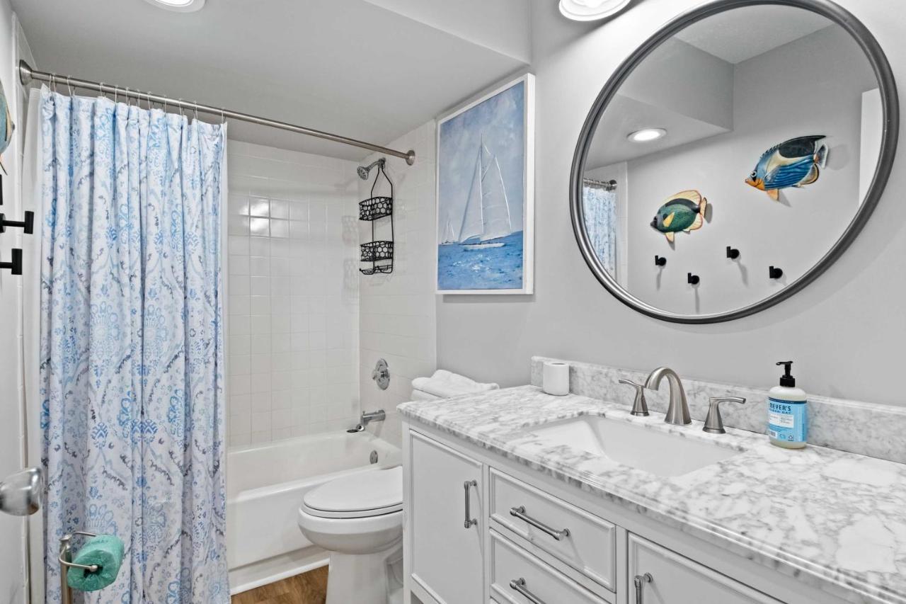 Coastal Oasis With Pool - Walk To Coligny Beach Park هيلتون رئيس جزيرة المظهر الخارجي الصورة