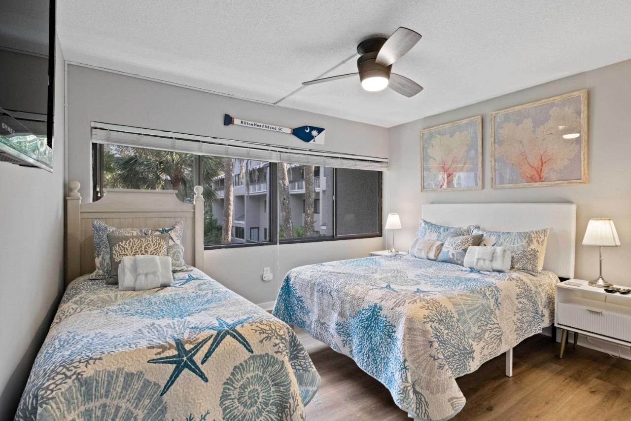 Coastal Oasis With Pool - Walk To Coligny Beach Park هيلتون رئيس جزيرة المظهر الخارجي الصورة