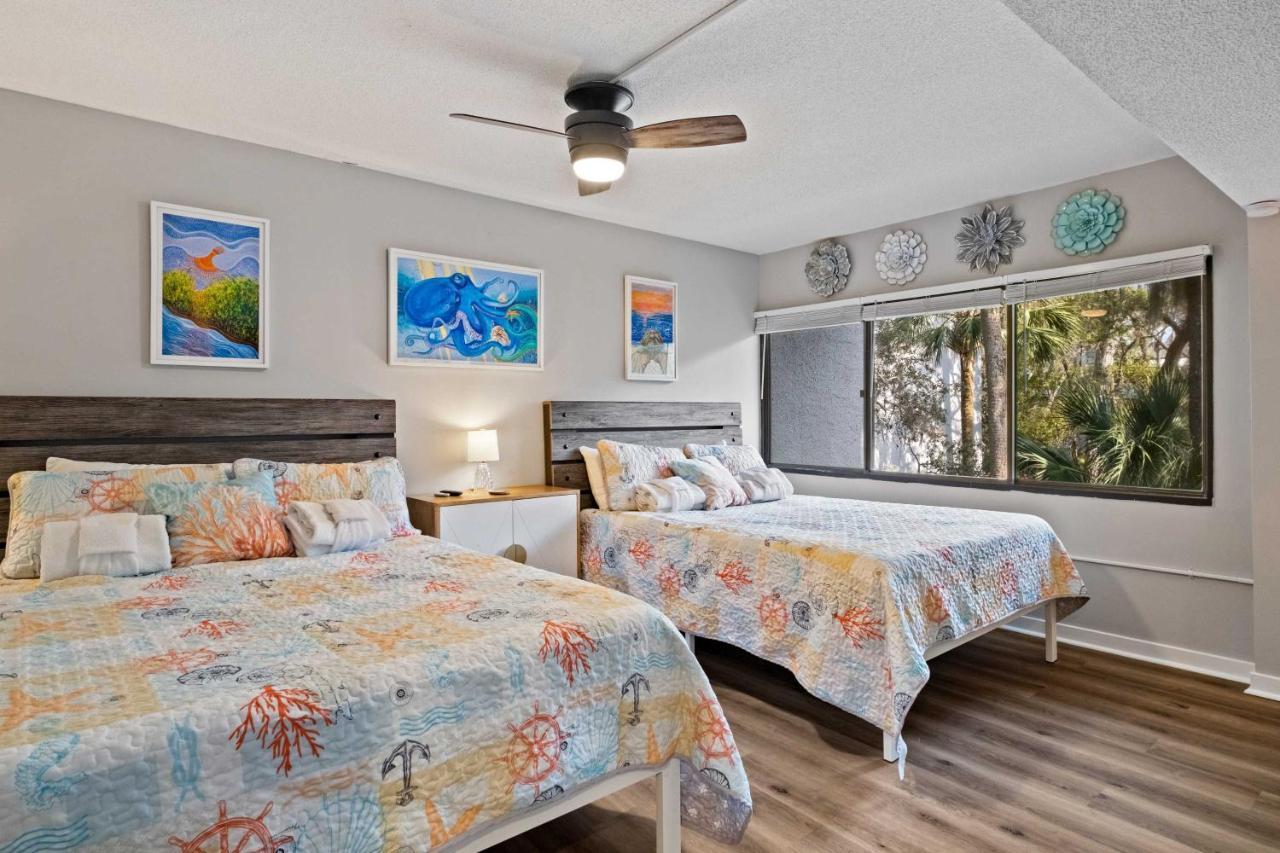 Coastal Oasis With Pool - Walk To Coligny Beach Park هيلتون رئيس جزيرة المظهر الخارجي الصورة