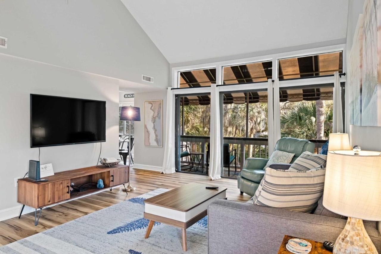 Coastal Oasis With Pool - Walk To Coligny Beach Park هيلتون رئيس جزيرة المظهر الخارجي الصورة